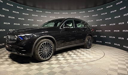 Мерседес-Бенц GLC 300 4MATIC