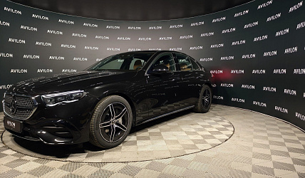 Мерседес-Бенц E 300 4MATIC