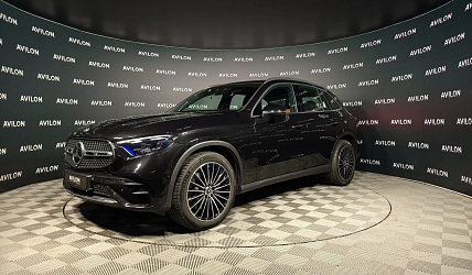 Мерседес-Бенц GLC 300 4MATIC
